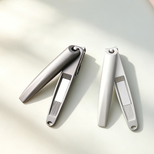 Coupe-ongles rotatif à 360 degrés en alliage zinc-aluminium, à long manche, coupe-ongles permettant d'économiser du travail, pour pédicure domestique et - Product Image 3
