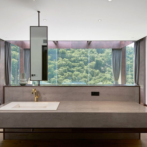 Chevet d'hôtel design moderne avec ports de charge sans fil, tiroir de rangement, finition bois élégante, commodité au chevet du lit - Product Image 2