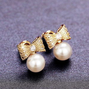 Orecchini a fiocco per donna, graziosi e alla moda, accessori per l'uso quotidiano. - Product Image 1