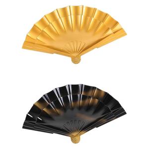 Assiette en forme d'éventail, laque noire et or, pour la cuisine japonaise et coréenne, idéale pour servir des sushis, des desserts et lors de réceptions. - Product Image 5