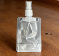 Pochette en plastique personnalisée de 30 ml, 50 ml, 100 ml avec pulvérisateur à pression, pochettes debout recyclables, pochette à bec verseur pour liquides
