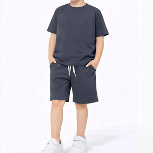 Shorts Bermuda en coton pour garçons, style décontracté, coupe décontractée, taille avec cordon de serrage et poches latérales, pour un style de vie actif et un confort optimal. - Product Image 6