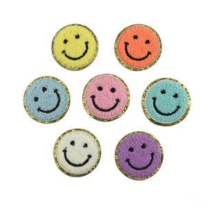 Gold Edge Heart Lighting Smile Face arcobaleno Glitter ciniglia ricamato toppe ferro per borsa abbigliamento - Product Image 6
