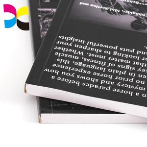 Services d'impression et d'édition de livres de luxe de haute qualité avec reliure parfaite, <span class=keywords><strong>roman</strong></span> broché à couverture souple avec jaquette. - Product Image 4