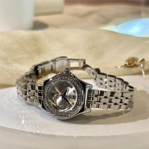 Montre pour femme de marque, design élégant, sertie de diamants, en acier inoxydable, étanche, à quartz, avec aiguilles, classique, polyvalente, élégante - Product Image 3