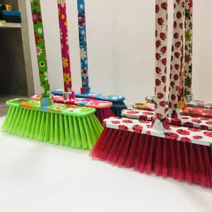 扫帚地板和清洁扫帚刷花卉设计扫帚印花簸箕套装