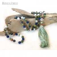 MN37203 Mala Japamala 108 perles nouées à la main en Jaspe Serpent et Lazuli, avec pompon en sauge, bijou de méditation, cadeau religieux bénit