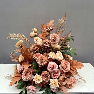Boule de fleurs artificielles en rose de couleur marron faite à la main, décoration douce pour mariage et événements, pour les fêtes de la Saint-Valentin - Product Image 1