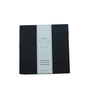 Emballage de vêtement d'enveloppe noire en papier kraft de grande taille personnalisé Boîtes d'expédition de <span class=keywords><strong>t-shirt</strong></span> personnalisées avec pochette de marque personnalisée - Product Image 2