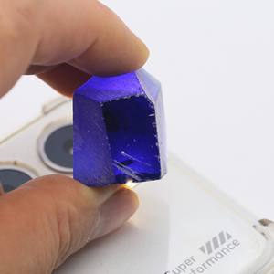 Pierre brute non taillée de couleur bleu saphir Nanosital fantaisie, taille moyenne - Product Image 3