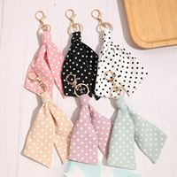 En gros, Pendentif de sac et accessoire de mode en foulard à pois colorés avec nœud, porte-clés fait main pour clés de voiture et sacs à main