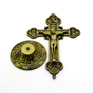 Mecrt Católica Crucifixo Ornamento com Jesus Figura Vintage Desktop Acessórios Zinc Alloy Ornamentos Cruz Metal Decoração - Product Image 4