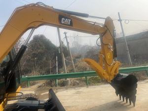 Excavadora Pequeña Usada Caterpillar CAT307 CAT307.5 CAT307E2 de 7 Toneladas, Ideal para Trabajos en Pequeñas Granjas - Product Image 3