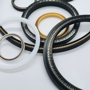 Sello de aceite redondo de PTFE OEM con resorte, espesor personalizable, para vástago de válvula, sellado energizado por resorte - Product Image 3
