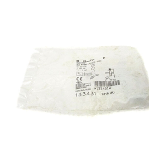 Groothandel BESM18MF-PSC50A-S04G PLC-controller Nieuwe originele PLC-programmeercontroller van het magazijnmerk - Product Image 1