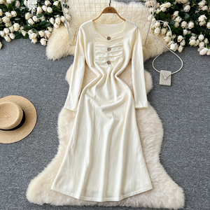<span class=keywords><strong>Abiti</strong></span> da donna con collo quadrato a scompiglio con bottone <span class=keywords><strong>manica</strong></span> <span class=keywords><strong>lunga</strong></span> e cintura in maglia abito da donna <span class=keywords><strong>al</strong></span> <span class=keywords><strong>ginocchio</strong></span> elegante maglione - Product Image 4