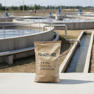 Prodotti Chimici per il Trattamento dell'Acqua Poliacrilammide Cationica CPAM per Trattamento Acque di Latte e Acque Reflue - Product Image 1