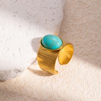 Vintage 18K Vergoldeter Edelstahlring mit Türkis-Ovalstein, Strukturierter Breiter Ring, Böhmischer Modeschmuck für Frauen