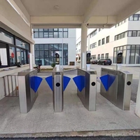 Barrière de contrôle d'accès automatique à reconnaissance faciale avec lecteur de cartes RFID pour bibliothèque