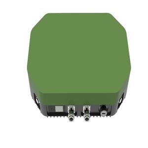 Voor- en achterzijde 5G-signaalversterker (ROC-5) 10W 40dBm Dual-Band 2.<span class=keywords><strong>4G</strong></span>/5.8GHz met ingebouwde antenne 6000mAh batterij 300-500m² dekking - Product Image 1