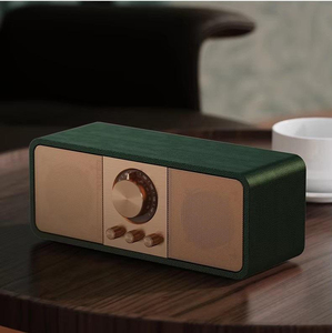 JY82 Altavoz Inalámbrico Portátil de Madera con Bluetooth, Mini Radio Vintage de Estilo Retro, Caja para Altavoces de Madera Portátil - Product Image 2