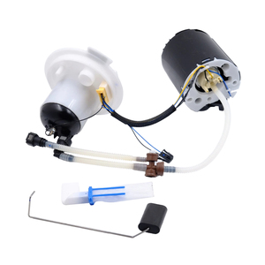 Womala Orijinal Kalite Oto Parçası OE LR005621 LR010433 LR020015 LR030240 Land Rover Freelander 2 için Yakıt Pompası - Product Image 2