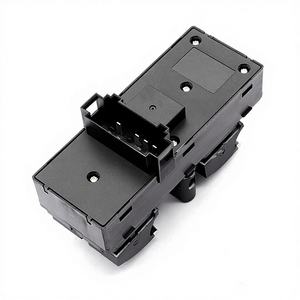 Interrupteur de lève-vitre Volkswagen Lavida en parfait état, 18D959857E, pour usage industriel - Product Image 1