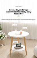 Table d'appoint ronde double couche couleur crème chaude avec pieds en bois naturel, mini table d'angle à deux niveaux pour rangement, décoration chambre et salon