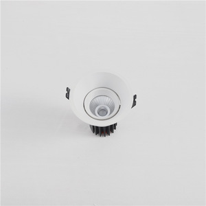 Spot rond en aluminium fait main de style moderne du milieu du siècle pour l'intérieur - Product Image 3