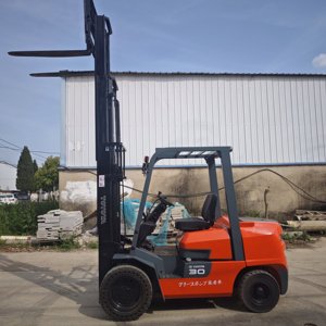 Chariot élévateur diesel Toyota FD30 d'occasion de 3 tonnes avec certificat d'homologation - Product Image 5