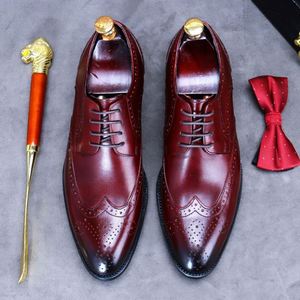 Chaussures Oxford en cuir italien haut de gamme, imperméables, avec design embossé artisanal, élégantes, à bout carré, à lacets - Product Image 1