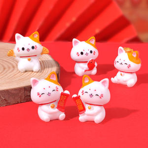 2025 nouveauté mignon Maneki Neko résine charme Micro-paysage bureau voiture ornements maison décoration petits cadeaux prix de gros - Product Image 4