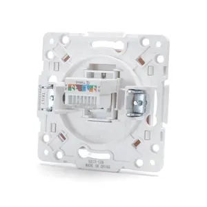 Connecteur de prise Internet unidirectionnel, blanc, idéal pour les réseaux domestiques et de bureau. Facilite la connexion au réseau. - Product Image 2