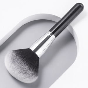 Pinceaux de maquillage individuels de haute qualité, grands pinceaux éventail pour poudre, fond de teint et fard à paupières, pinceaux cosmétiques de beauté - Product Image 4