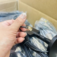 Antenne de voiture magnétique externe multi-bandes 2G 3G 4G LTE 5G à gain élevé 12dBi verticale intérieure pour camions