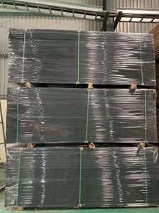 Fabricante Vietnamita Vende Madera Contrachapada Recubierta con Película A2 Ecológica, de Alta Resistencia, Reutilizable 6-8 Veces, Tablero de Construcción E1 - Product Image 5