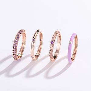 Anillo de circonita chapado en oro y cobre esmaltado de colores brillantes Kenjie, estilo moderno de primavera/verano - Product Image 3