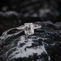 Bague de mariée pour femme en argent 925 plaqué or/rhodium, sertie de moissanite ou de zircon cubique taille émeraude 1-4 carats, avec tige pavée et marquage officiel