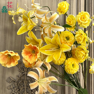 Fleurs artificielles jaunes en soie mélangée, motifs floraux, gaufrage et modelage, pour décorations de mariage - Product Image 1