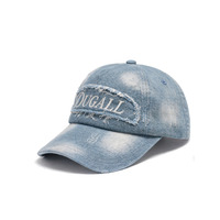 Cappellino da Baseball Moderno in Denim Lavato con Stampa Leopardata, Blu Chiaro, in Cotone, Regolabile, con Visiera Curva e Patch Ricamata, Casual, Unisex