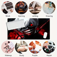 Tapis de souris gaming grand format style anime sombre, tapis de bureau étendu