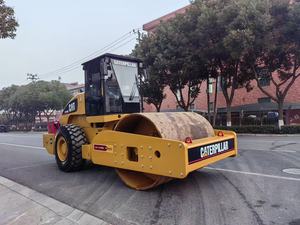 In Stock <b>Used</b> Original Caterpillar CS 683E Single Drum Vibratory <b>Road</b> <b>Roller</b> Well Maintained Second Hand CAT CS683E - Product Image 3