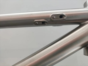 โครงจักรยานไทเทเนียมแบบ Thru-axle สำหรับจักรยานเสือภูเขา MTB พร้อมบ็อกซ์ล่าง BSA68 - Product Image 4