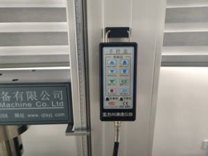 Machine d'essai universelle Servo 200kN pour le contrôle qualité des métaux, de l'acier, de l'aluminium, du plastique et du caoutchouc par traction et compression - Product Image 6