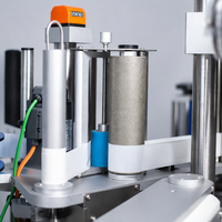 Machine d'étiquetage automatique multifonctionnelle pour bouteilles rondes, machine d'emballage d'étiquettes pour flacons de shampoing, bouteilles d'eau, pots de sauce, boîtes de conserve