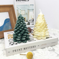 Bougies parfumées en forme de pin de Noël faites à la main pour la décoration de la maison E190, bougies cadeaux parfumées pour Noël