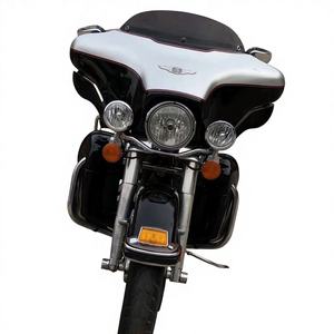 Cadre de <span class=keywords><strong>plaque</strong></span> d'<span class=keywords><strong>immatriculation</strong></span> Harley-Davidson Sportster d'origine avec éclairage LED universel pour démarrage électrique, pour motos cruiser et Gliding - Product Image 1