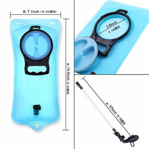 Les fabricants fournissent un bec d'hydratation de qualité alimentaire à grande bouche de 2/2, 5/3 L, avec couvercle anti-poussière pour le cyclisme et l'alpinisme. - Product Image 4