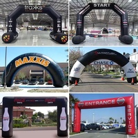 Arches gonflables personnalisées FD FD-009 en PVC, imperméables et résistantes aux intempéries, avec bannières de départ/arrivée et ventilateur intégré pour la publicité de courses