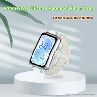 Ersatz-Uhrenarmband für Huawei Band 11 11Pro Magnetisches Armor-Style Armband Hautfreundliches Silikon-Uhrenarmband mit Metallverbinder